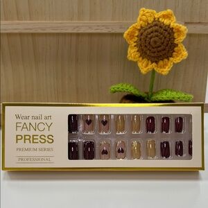 Fancy Press Nail Art Set 15- Gold and Burgundy